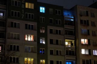 Muž při oslavě v Táboře vypadl ze šestého patra - Novinky